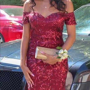 Short sleeve Red Sequin Dress
